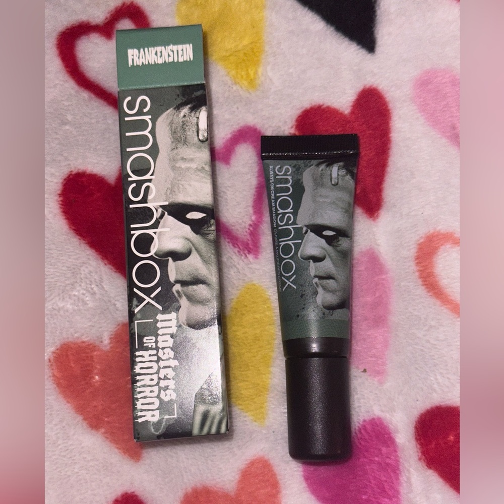 Smashbox Masters of Horror cream Eyeshadow